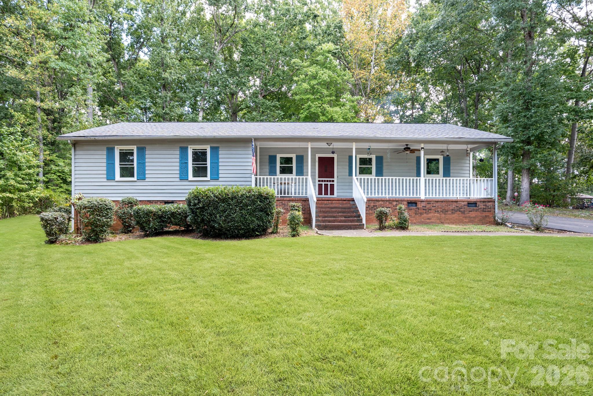 1732 Forest Lake Drive — photo