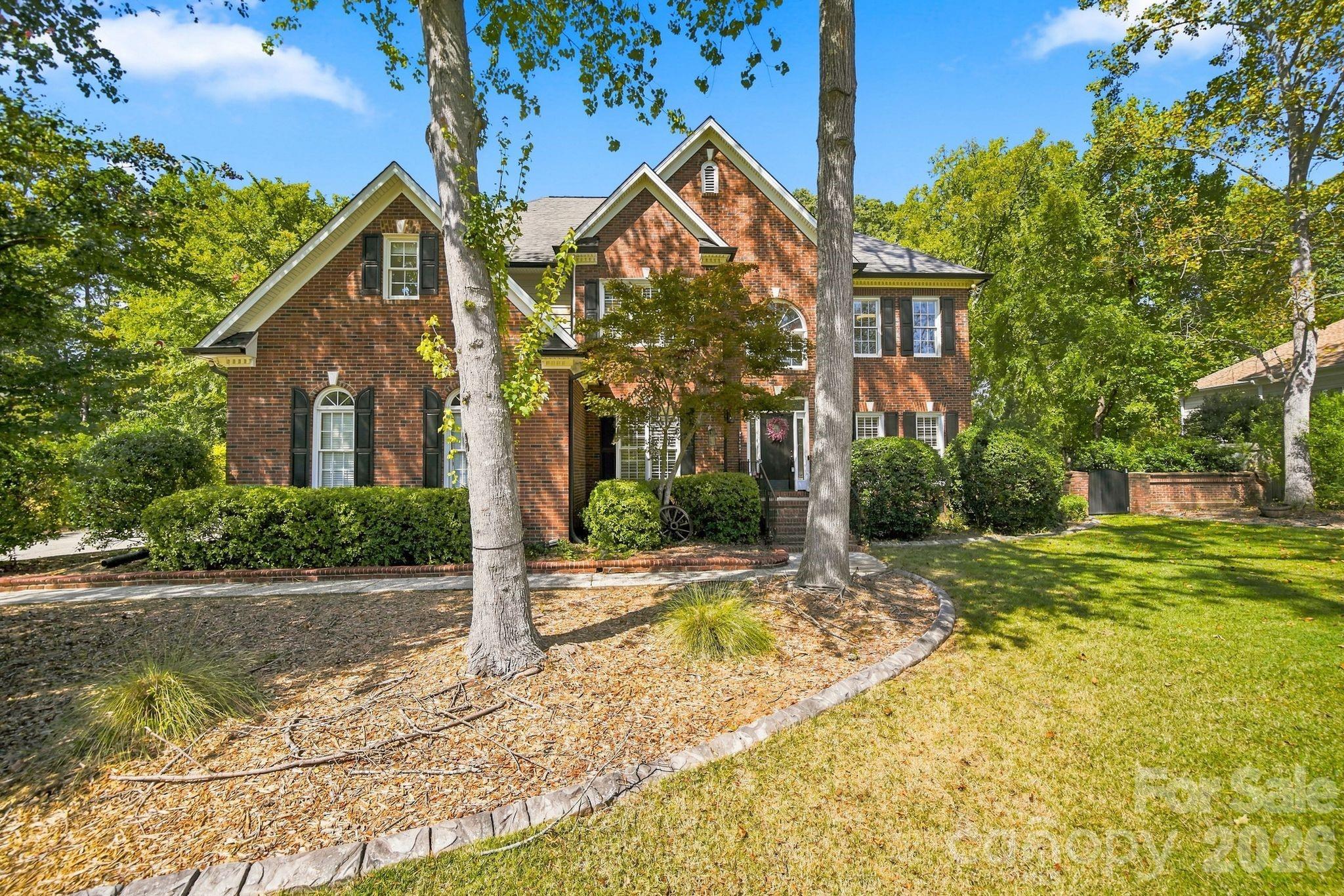 6821 Hollow Oak Drive — photo