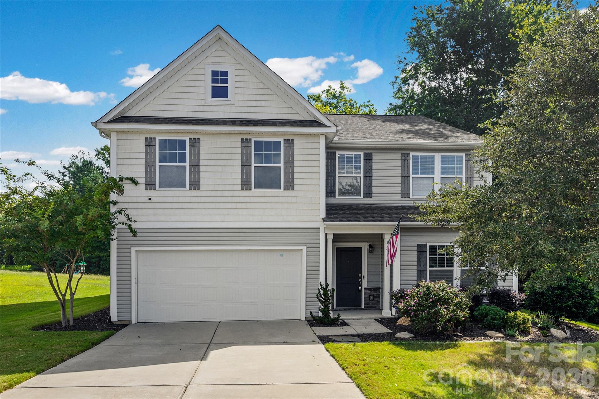 2437 Grinstead Court — photo