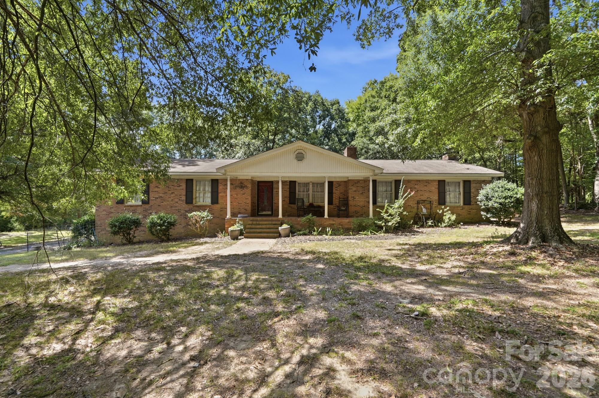 4323 Weddington Road — photo