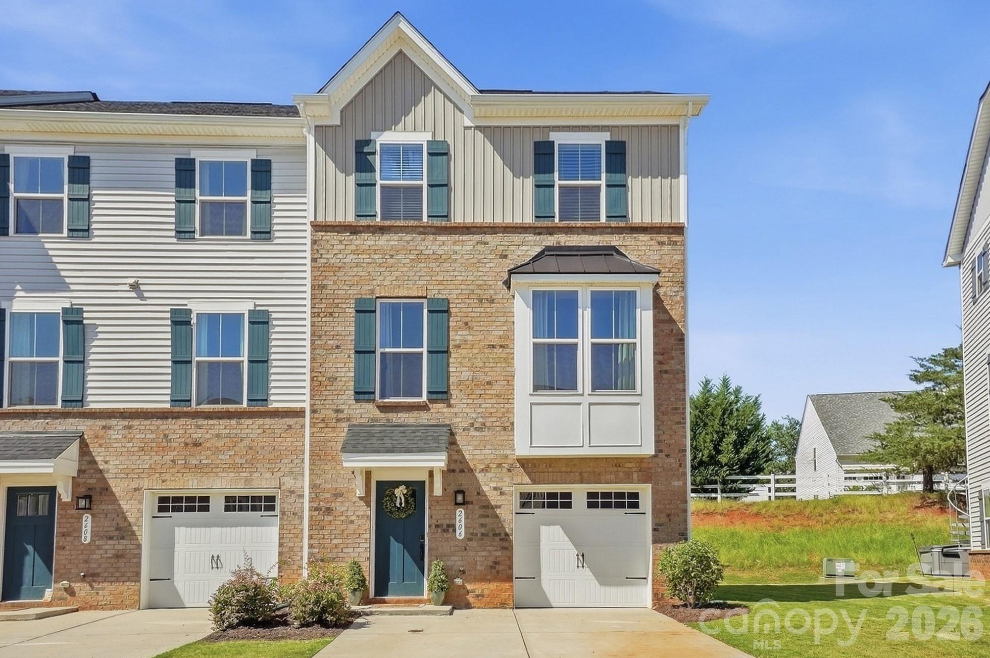 2606 Grantham Place Drive — photo