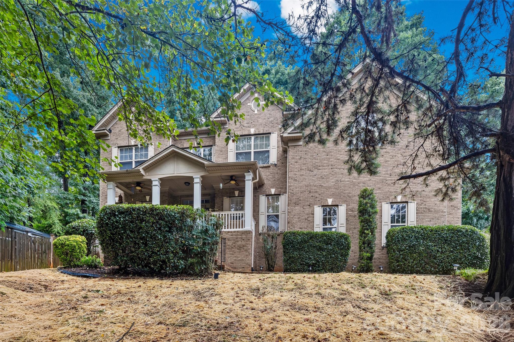 3301 Carlisle Court — photo