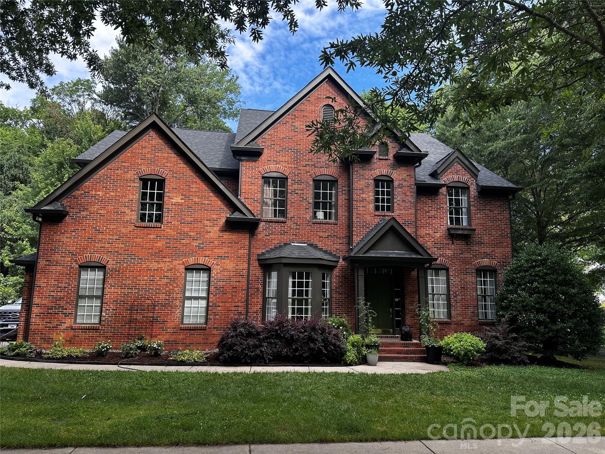 16030 Glen Miro Drive — photo