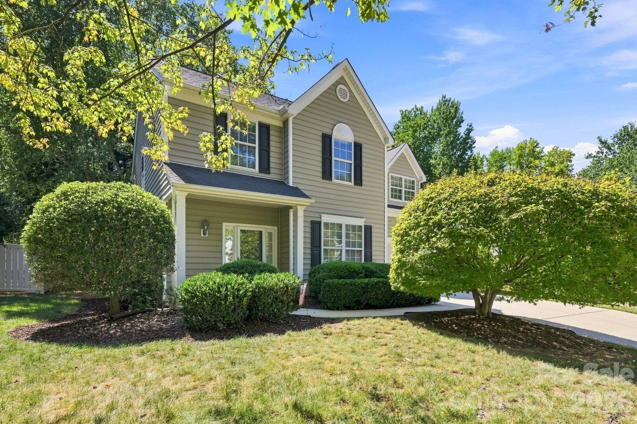 10018 Glencrest Drive — photo