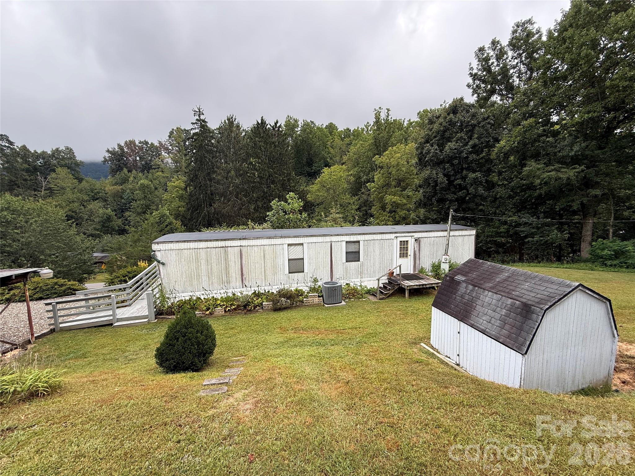 6 Short DIX Creek Road — photo