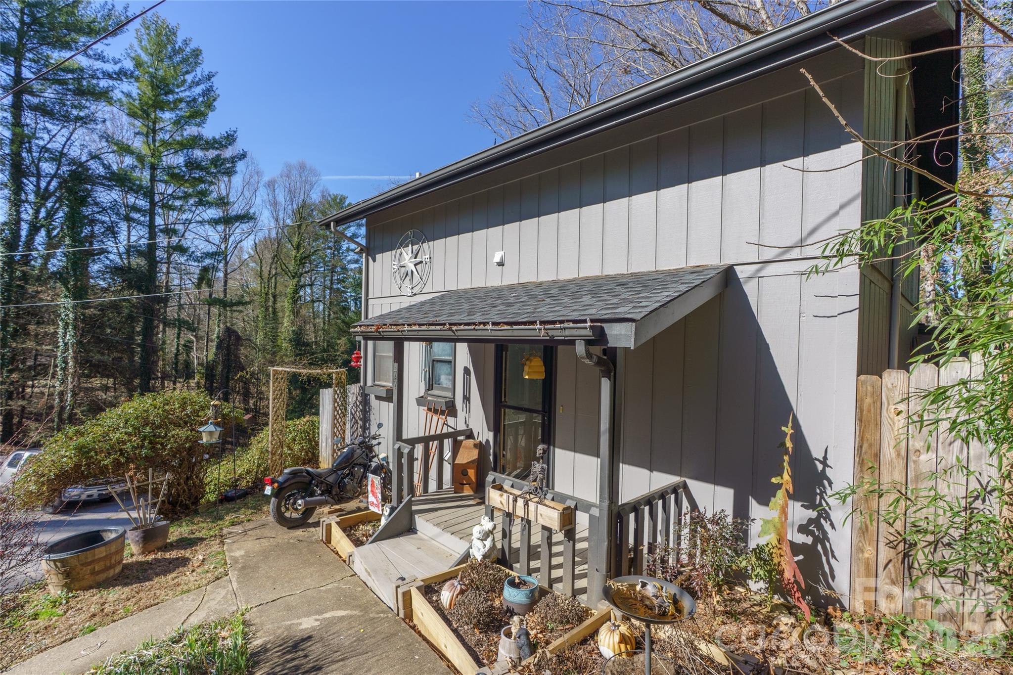 177 Forest Drive 11 — photo