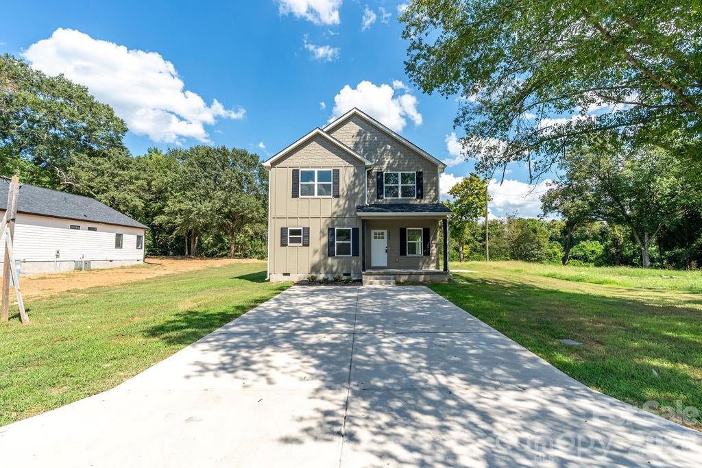 1402 N Modena Street — photo