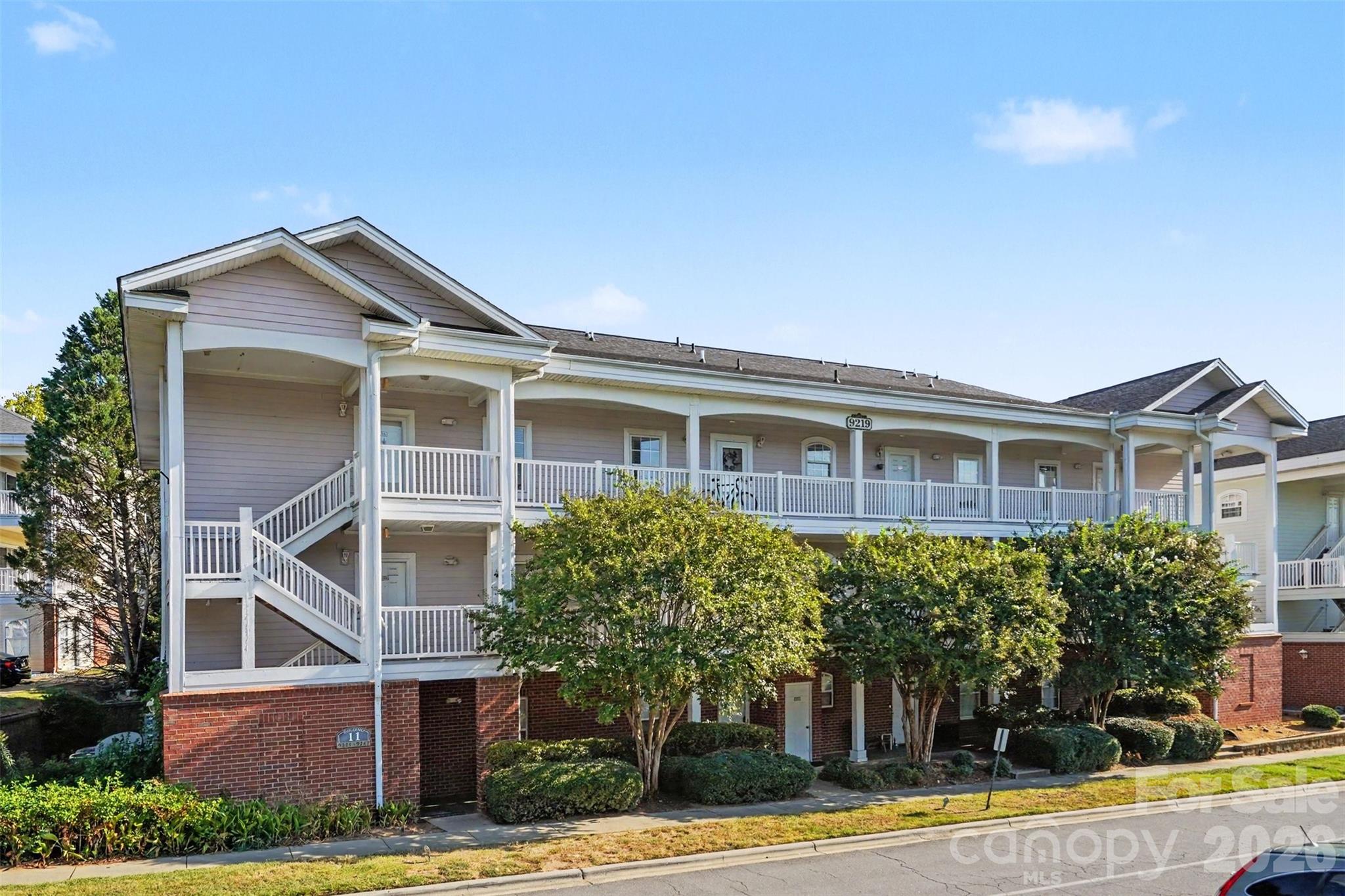 9243 Meadow Vista Road 302 — photo