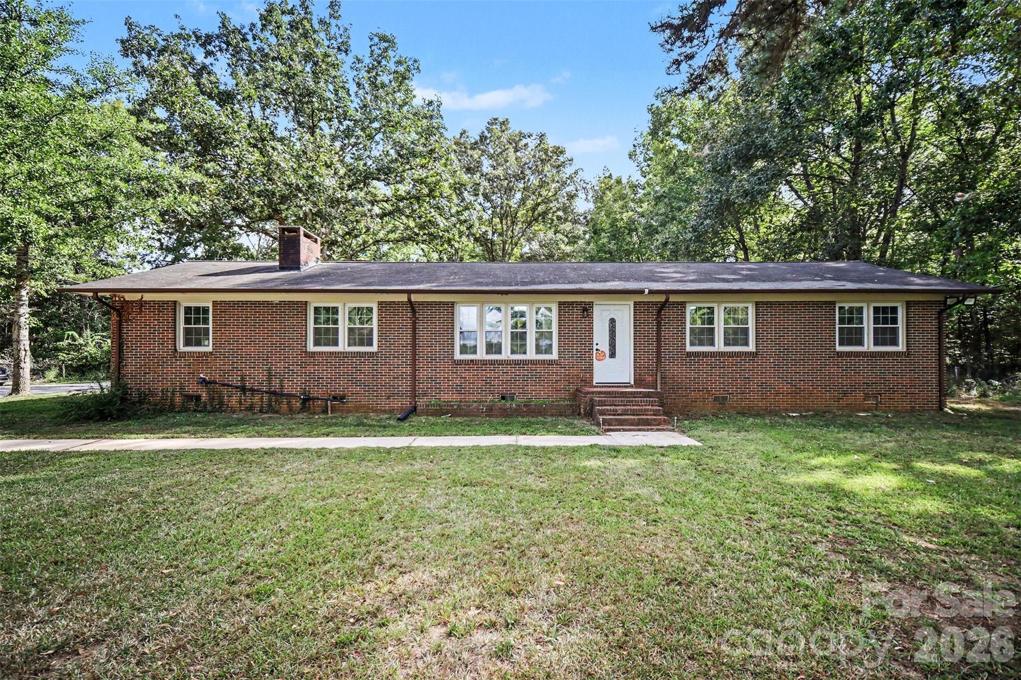 2681 University Drive — photo