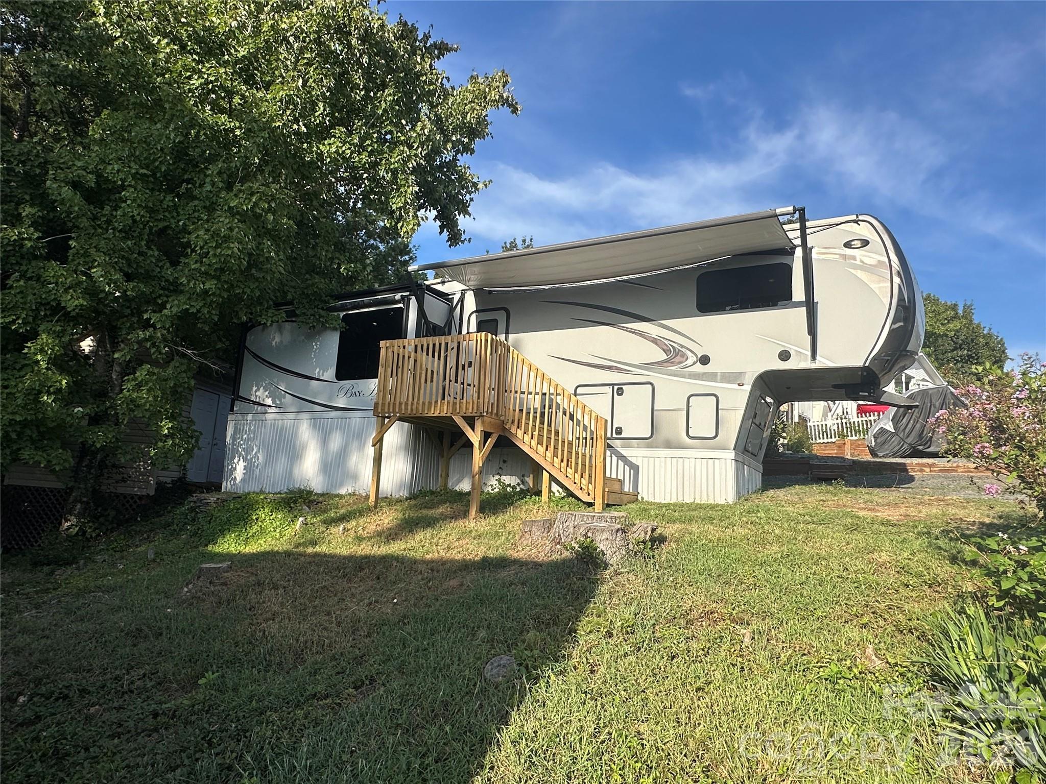 122 Eagle Drive — photo