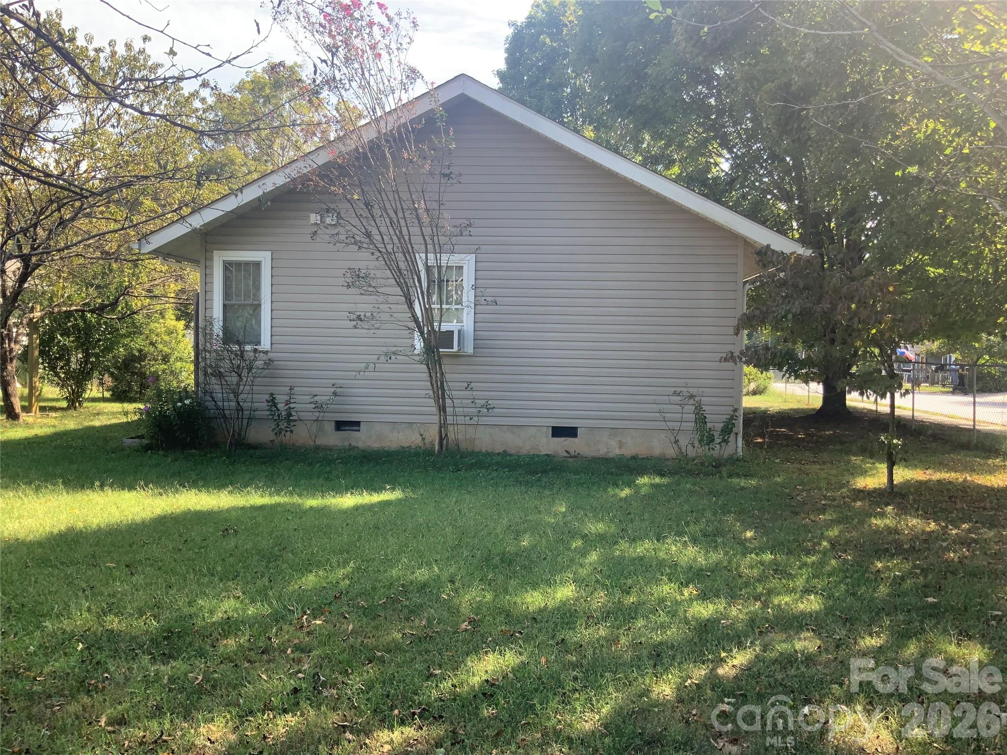 17 Buttonwood Court — photo