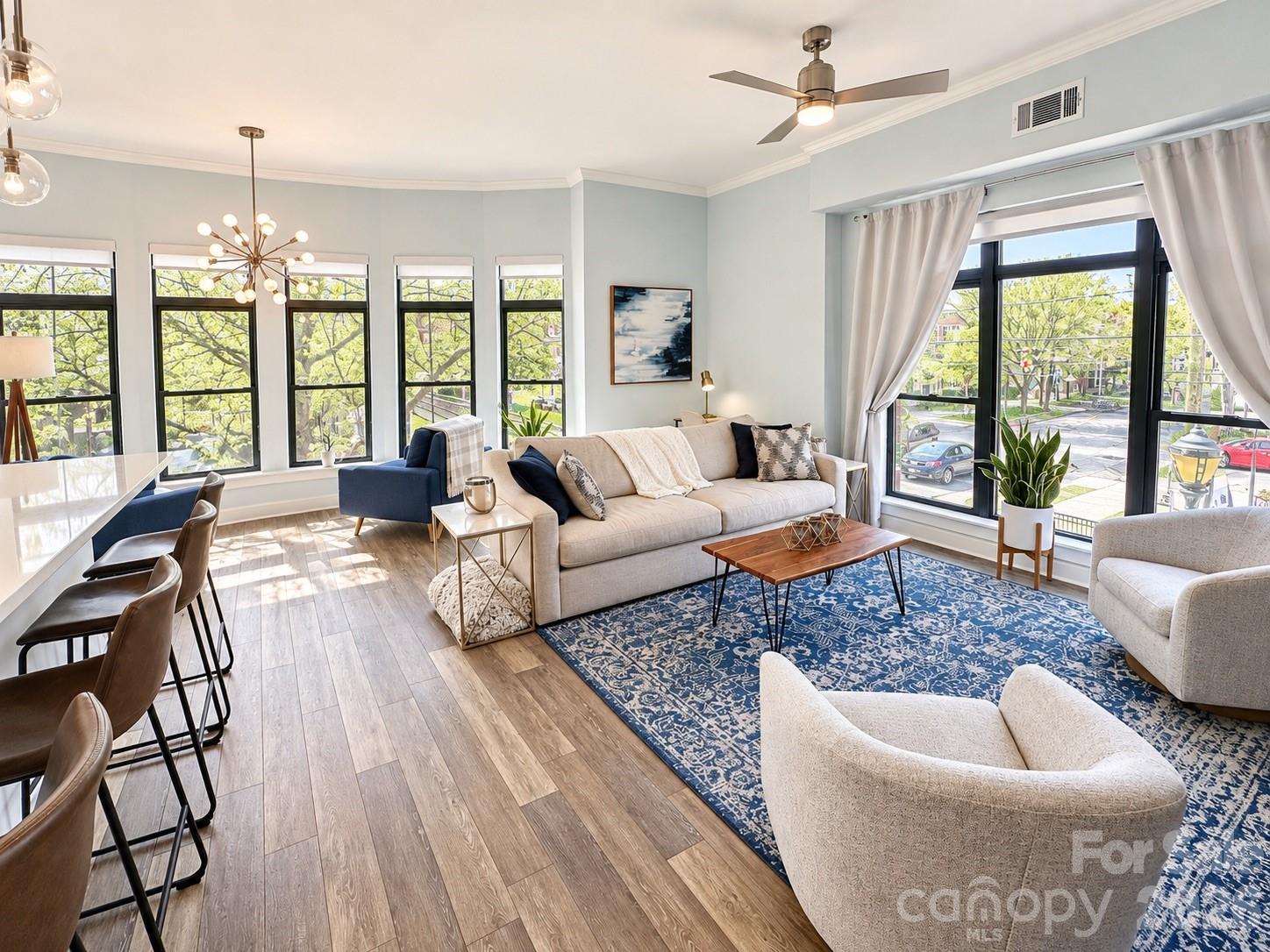 115 E Park Avenue 201 — photo