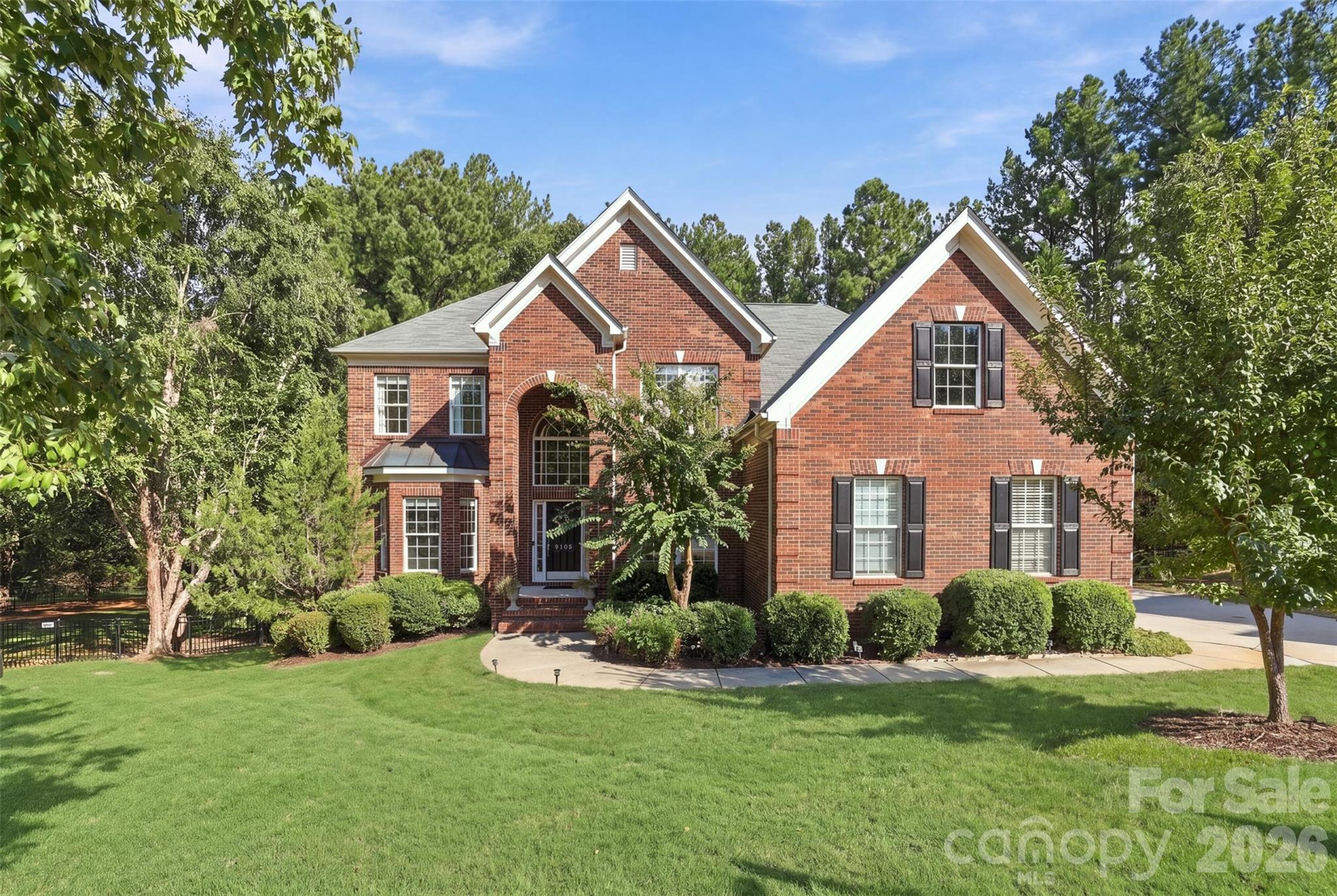 3105 Stanway Court — photo
