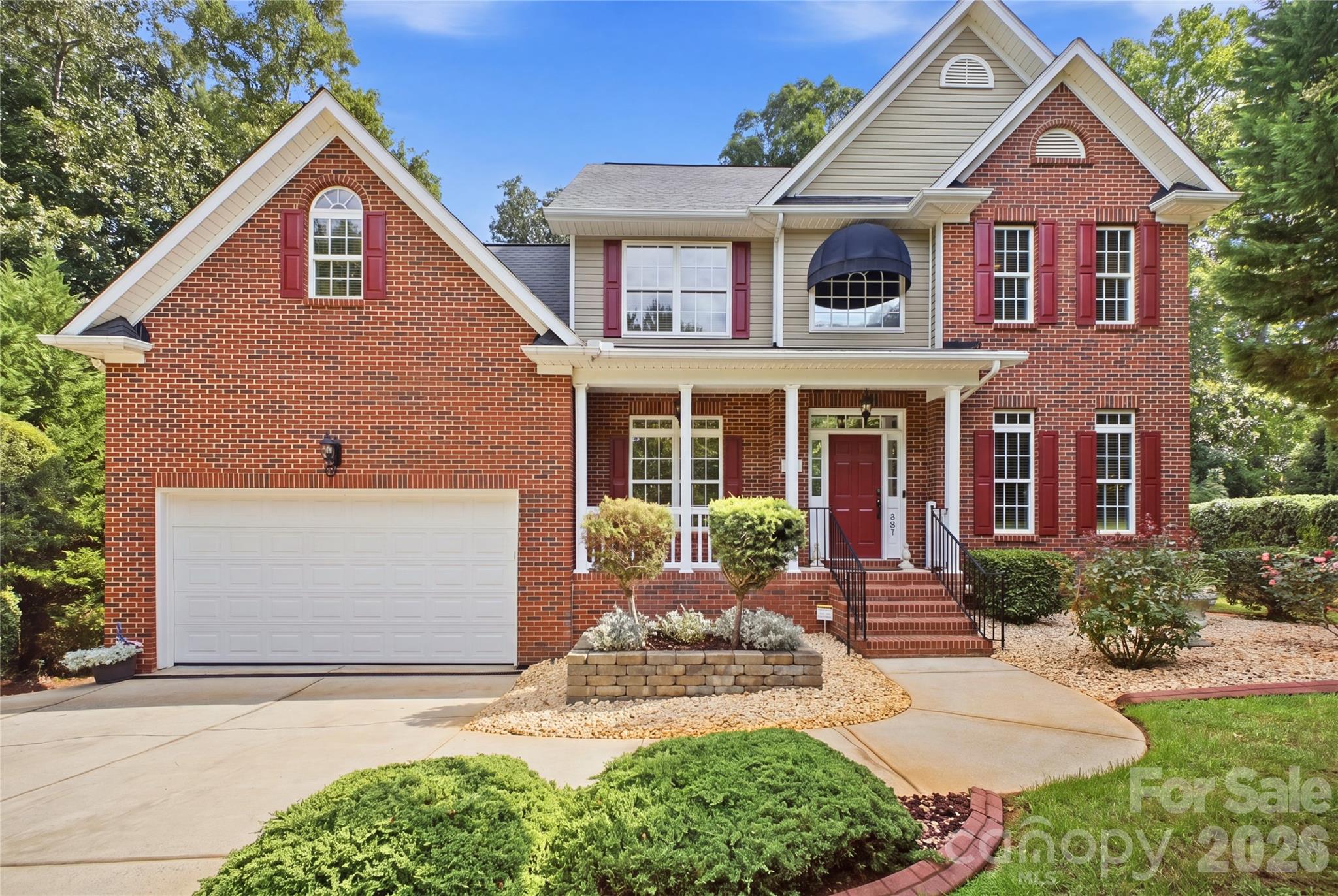 637 Falls Creek Court — photo