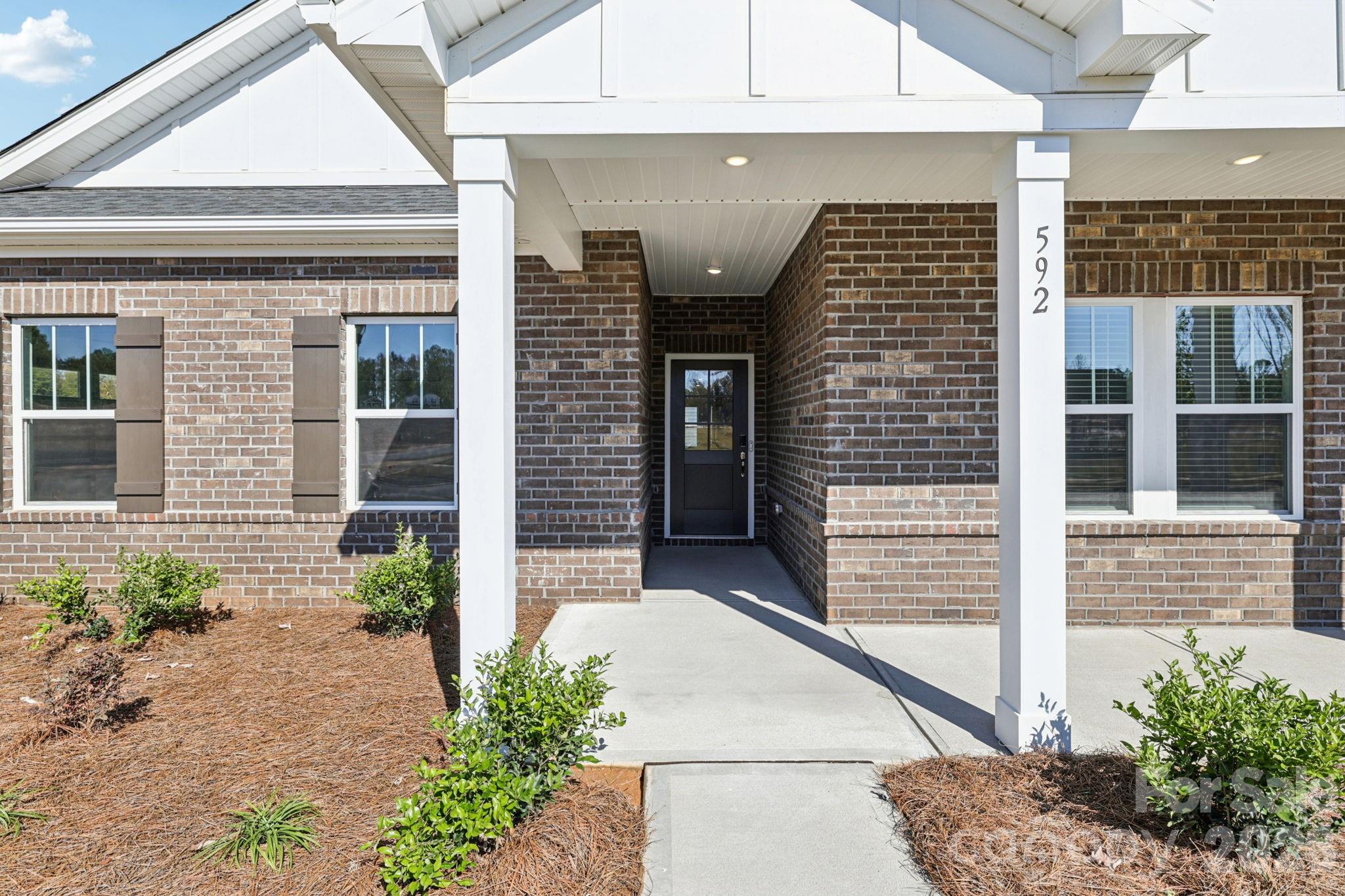 150 Arlingdale Drive — photo