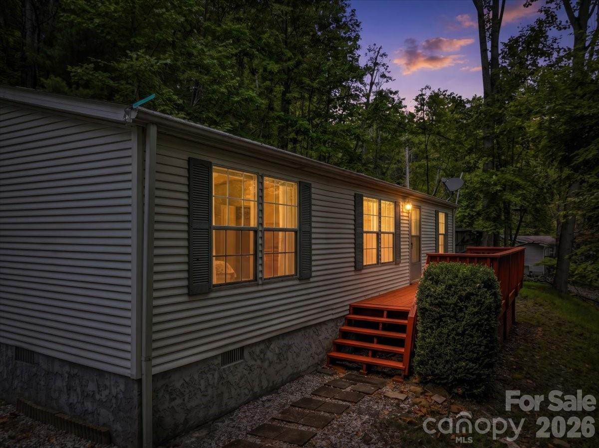 2271 Gouges Creek Road — photo