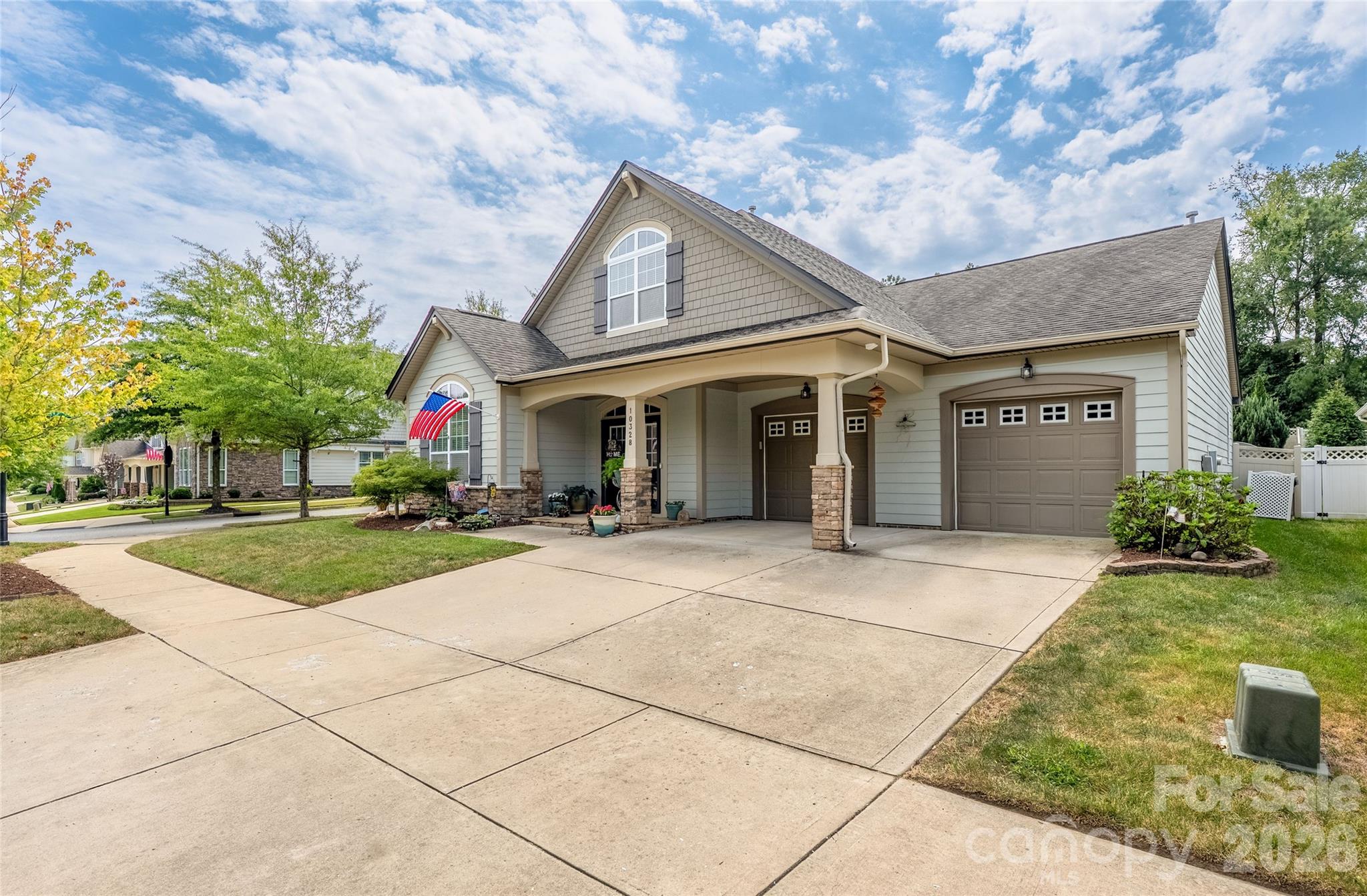 10328 Drake Hill Drive — photo