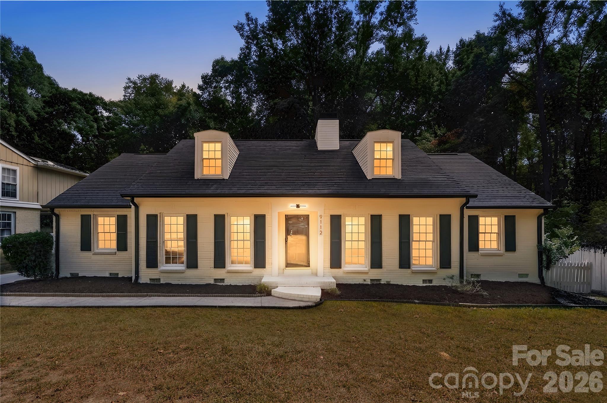 9112 Hinson Drive — photo