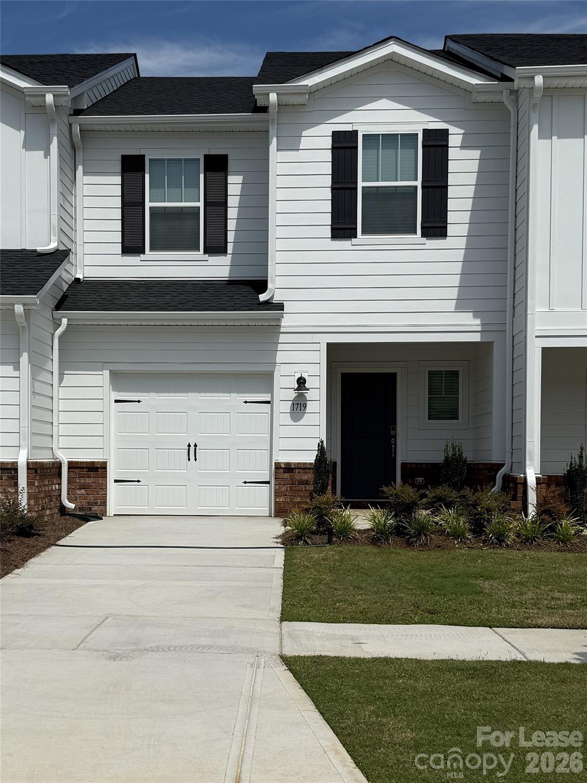 1719 Braemar Village Drive — photo