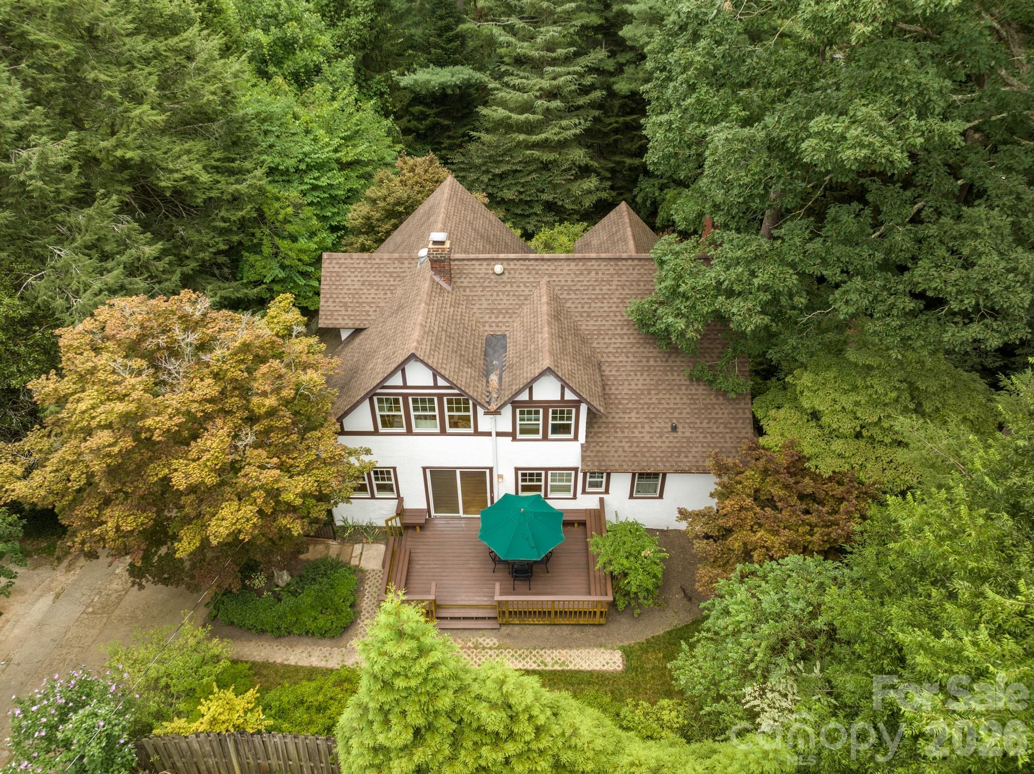108 Lakewood Drive — photo