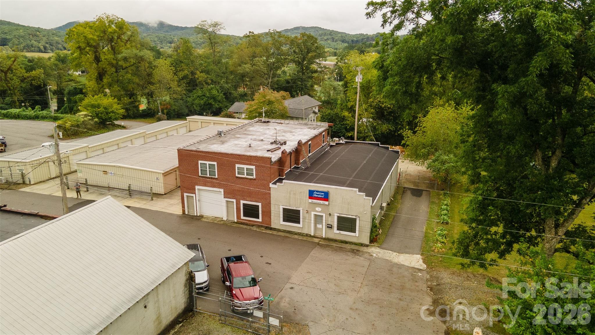 6 Sanderson Street — photo