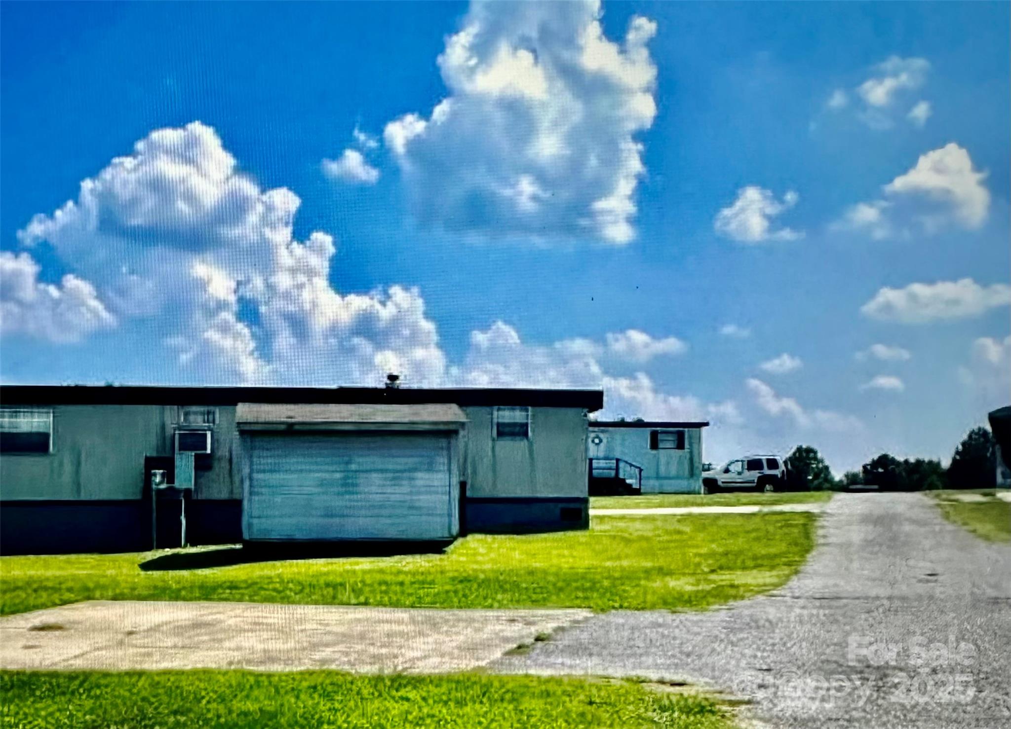 1803 Hines Road — photo