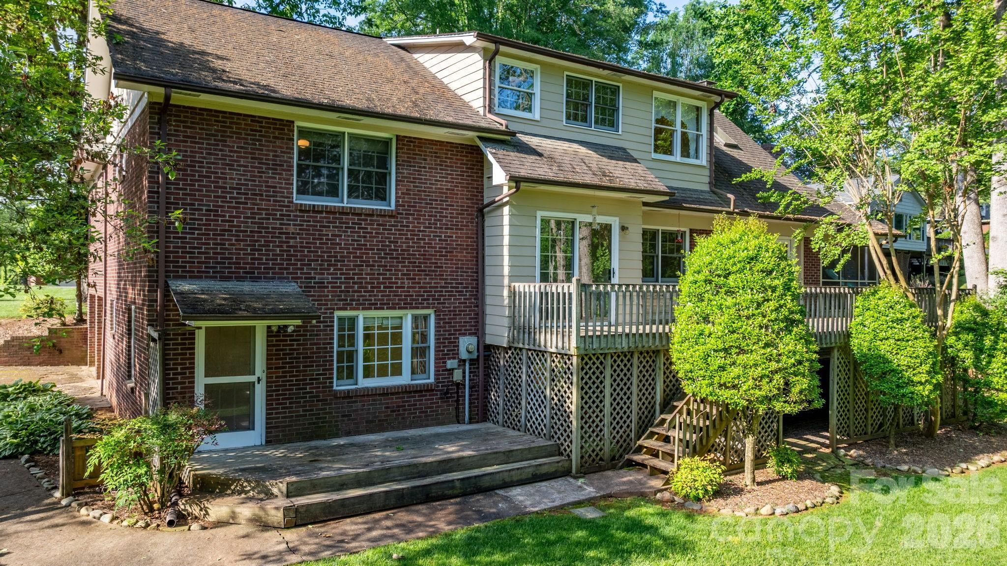 220 West Park Drive — photo