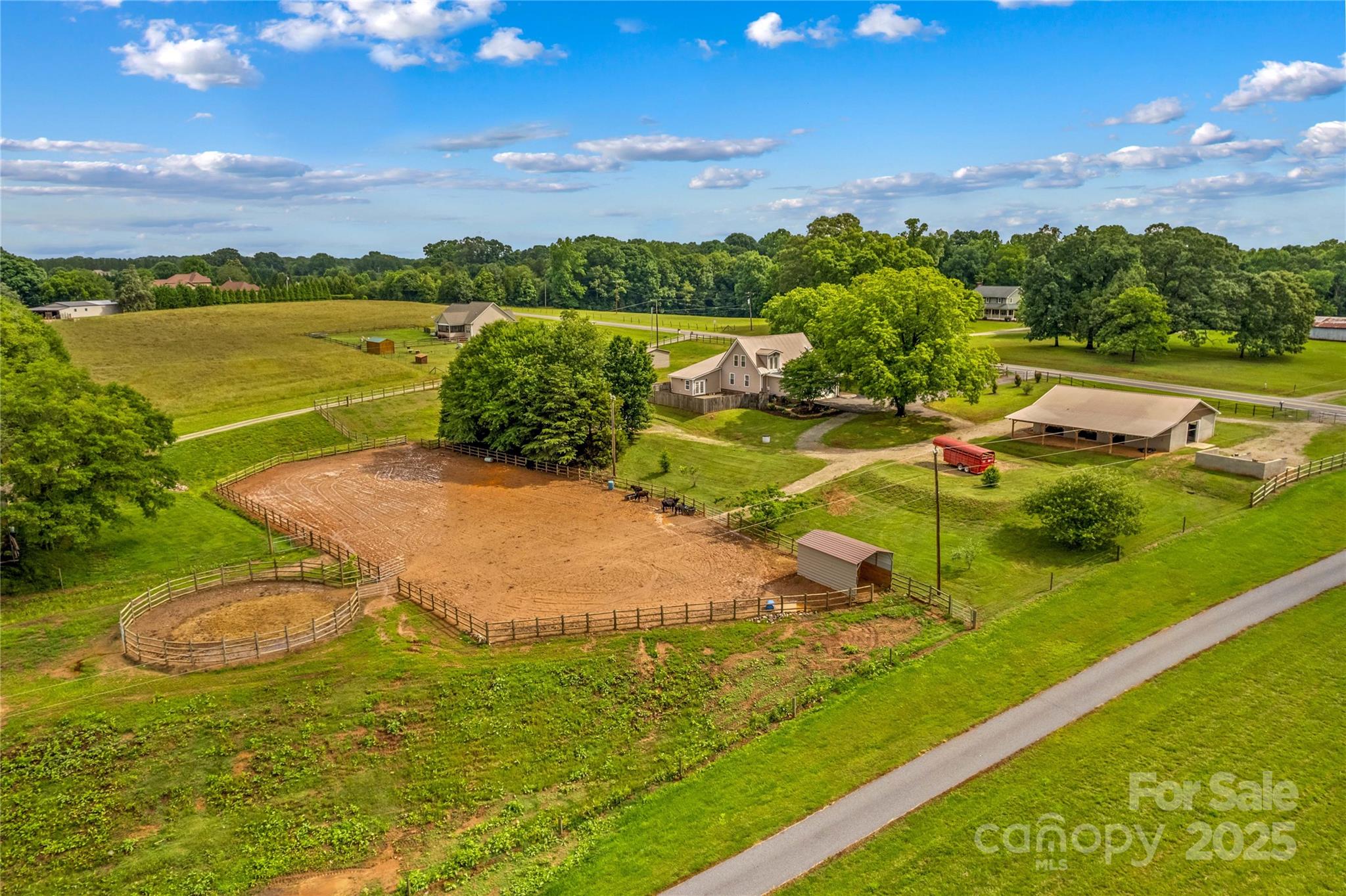 296 Hicks Creek Road — photo