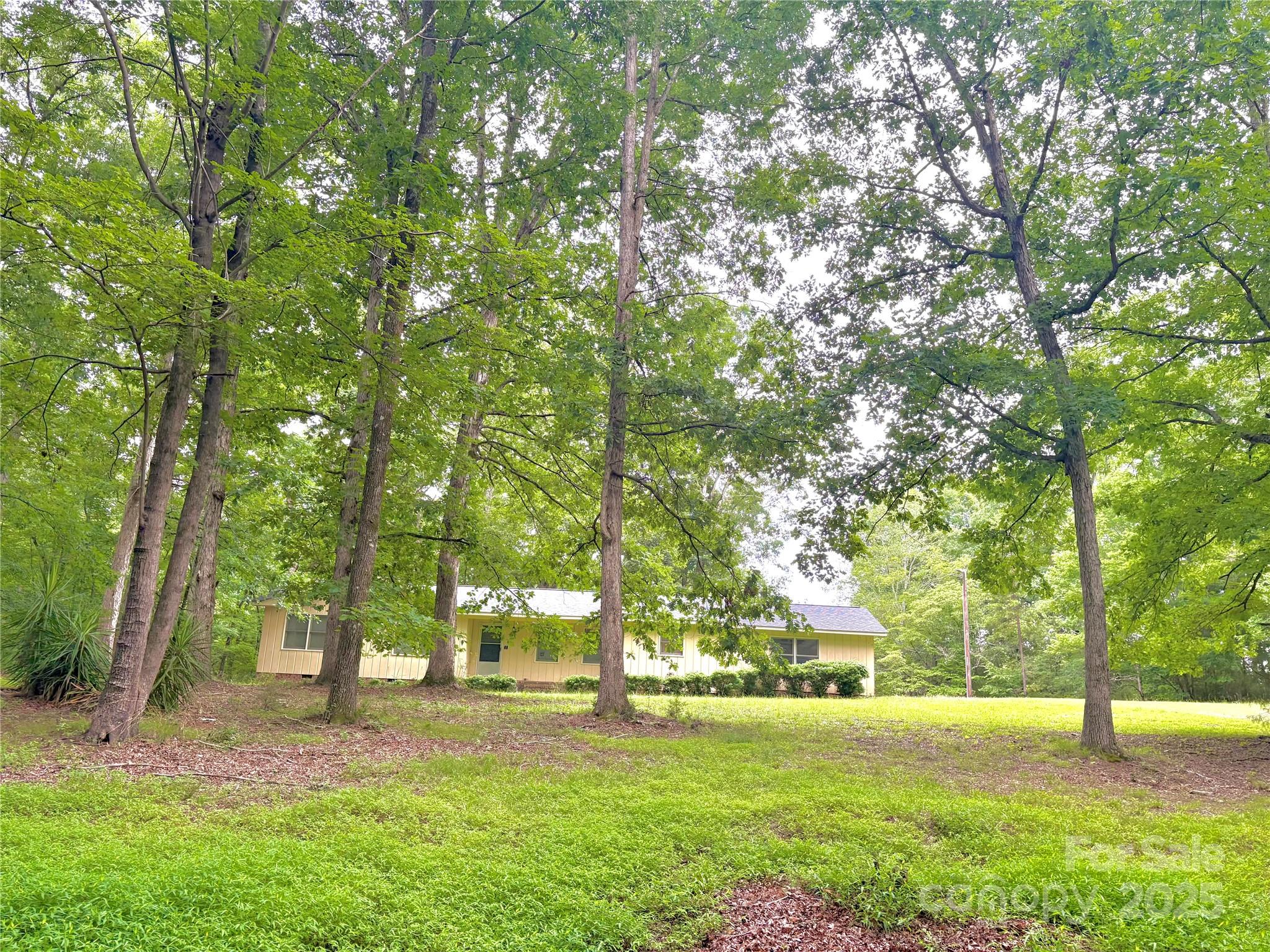 1614 Medlin Road — photo