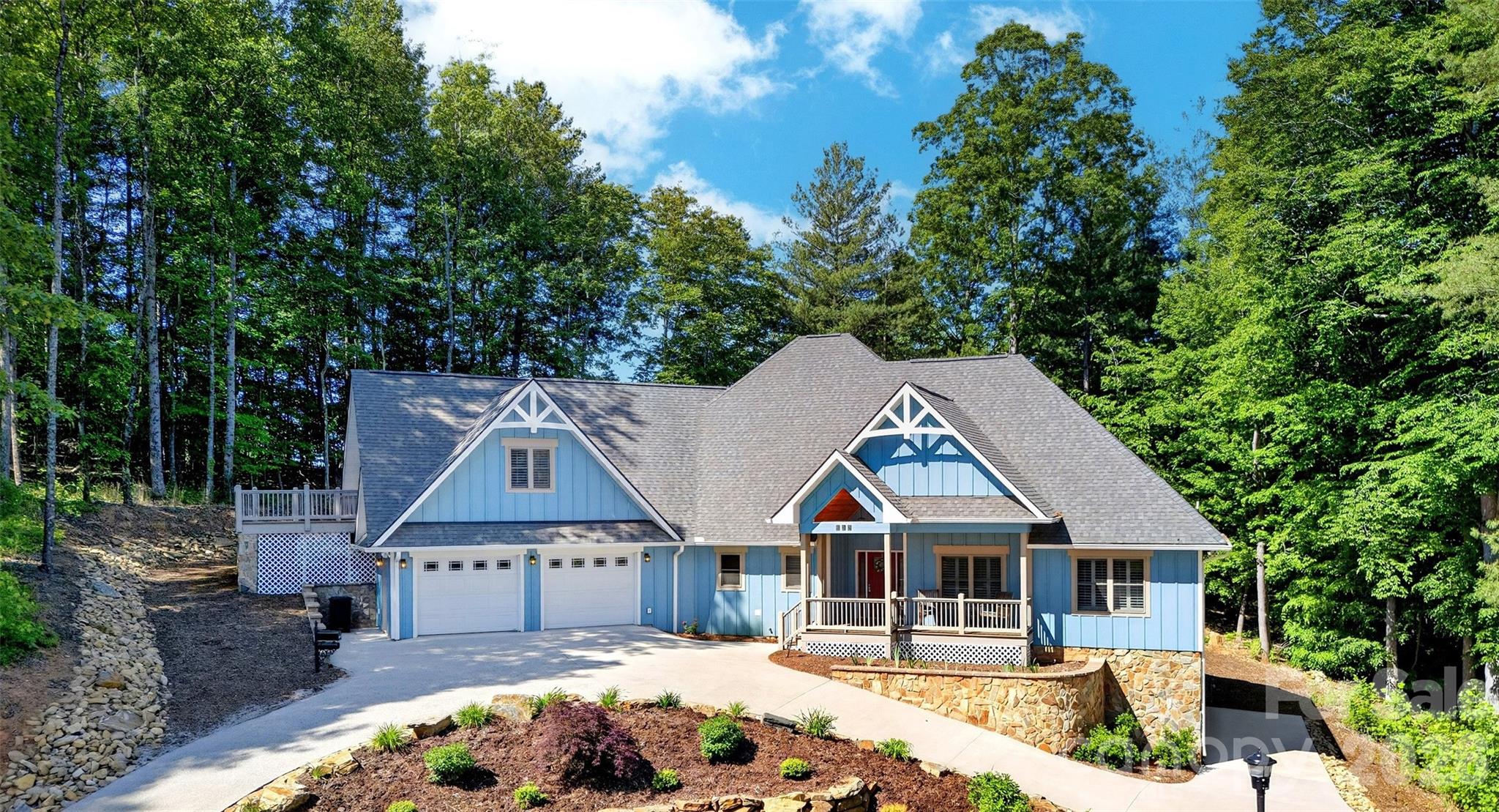 225 Henrys Glen Drive — photo