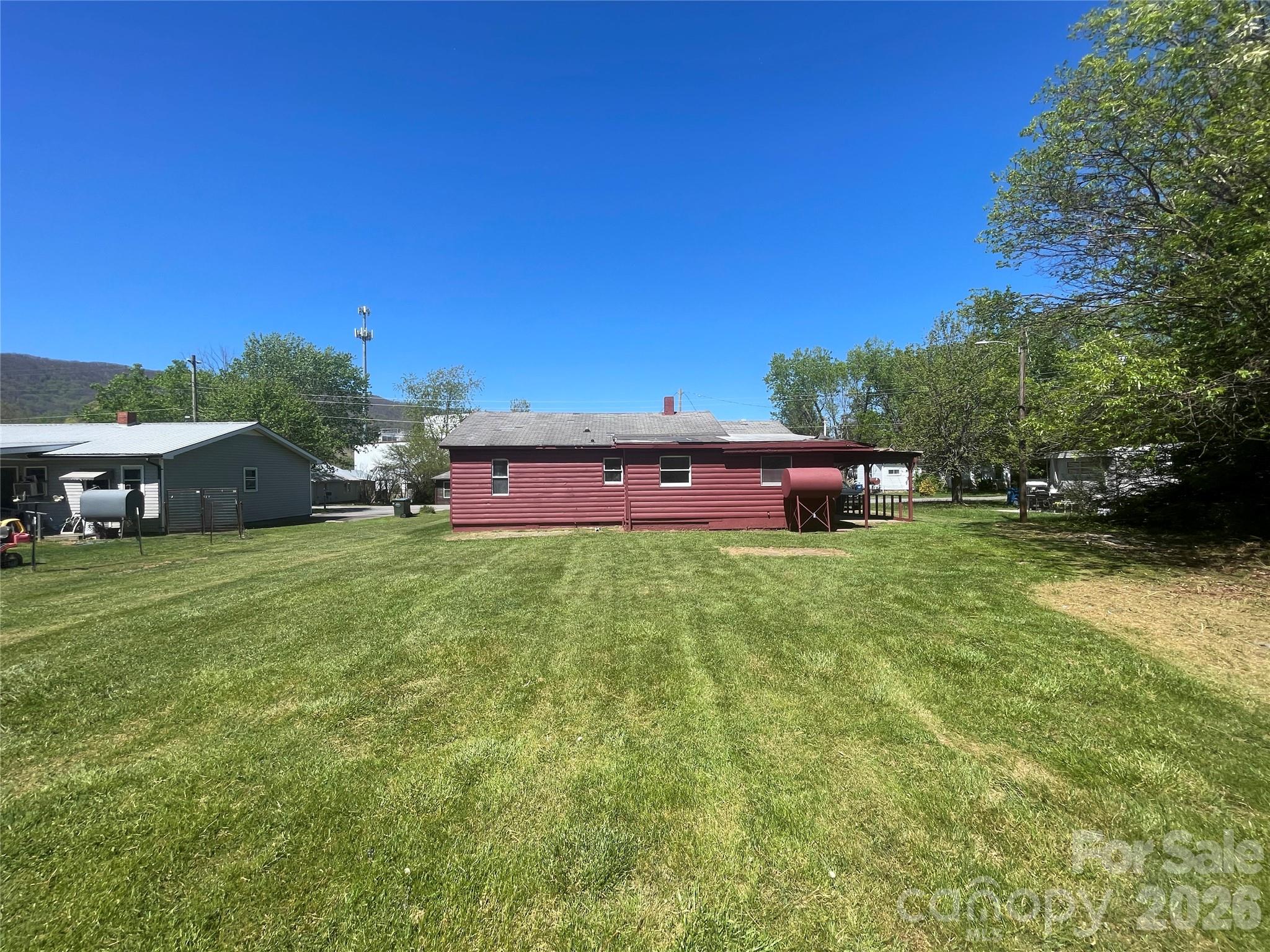 51 Robinson Street — photo