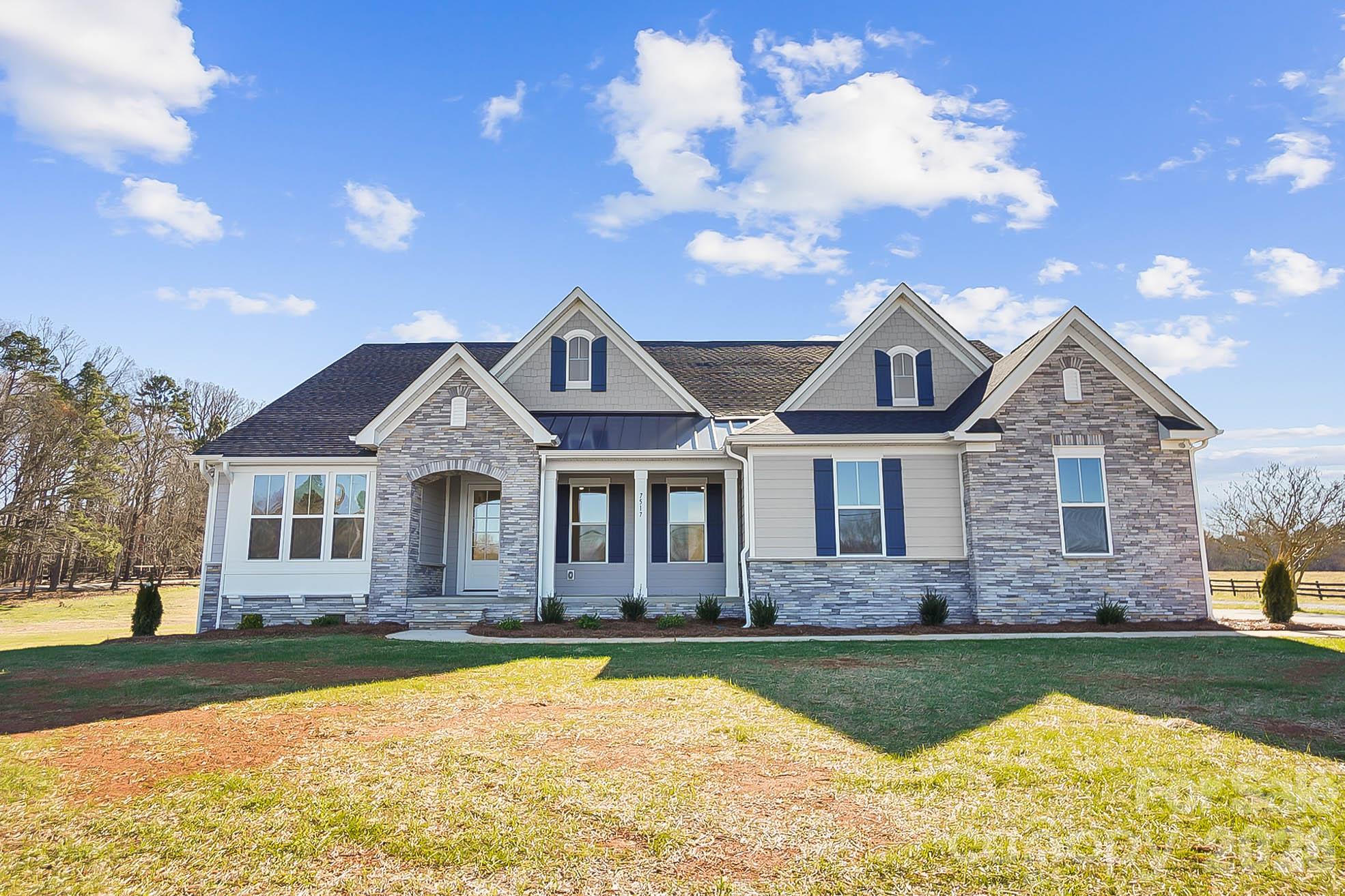 7517 Lancaster Highway — photo