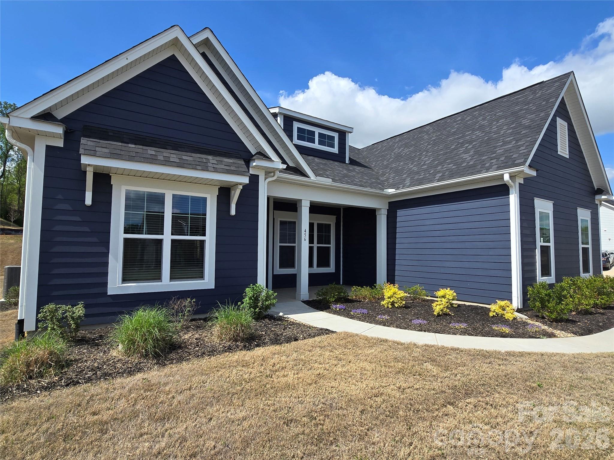 456 Lucky Drive NW — photo