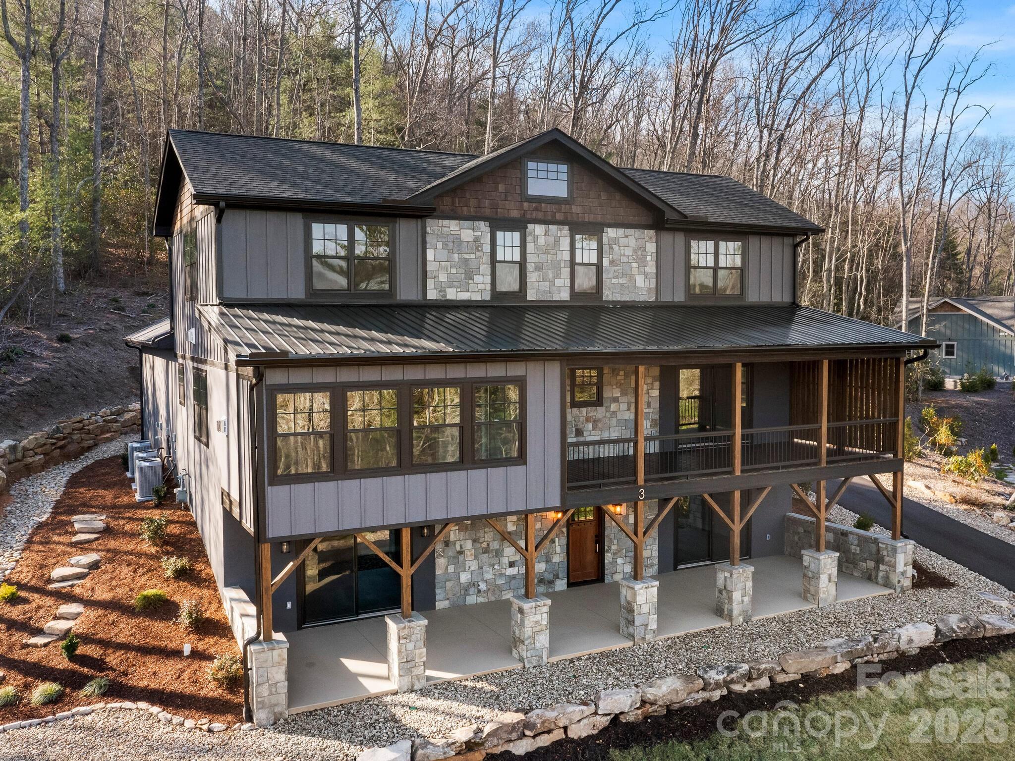 3 Erin Glen Court — photo