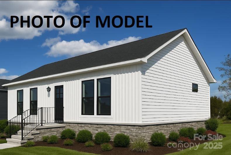 957 Martinat Drive NE Lot 4 — photo