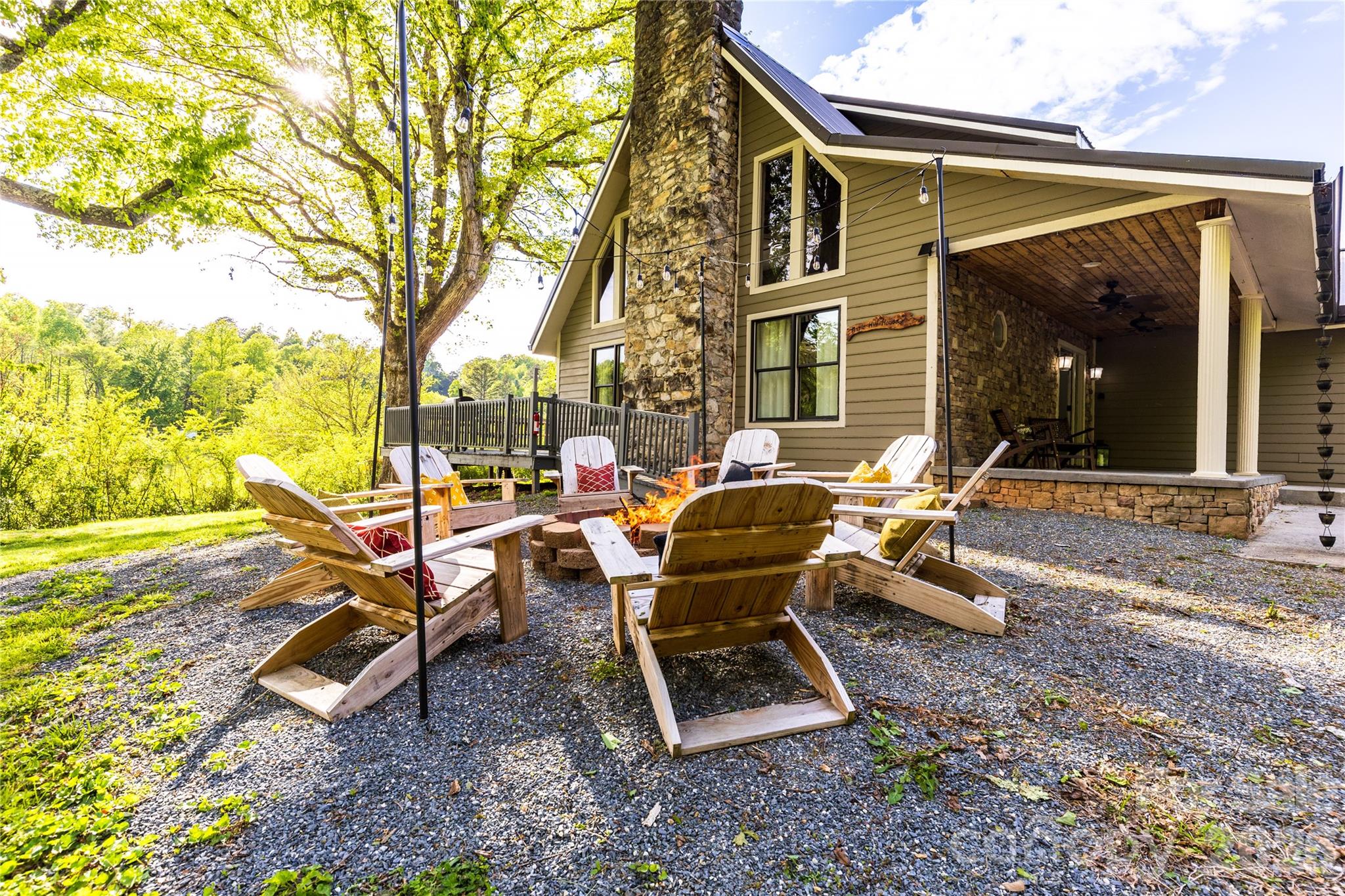 540 Toot Hollow Road — photo