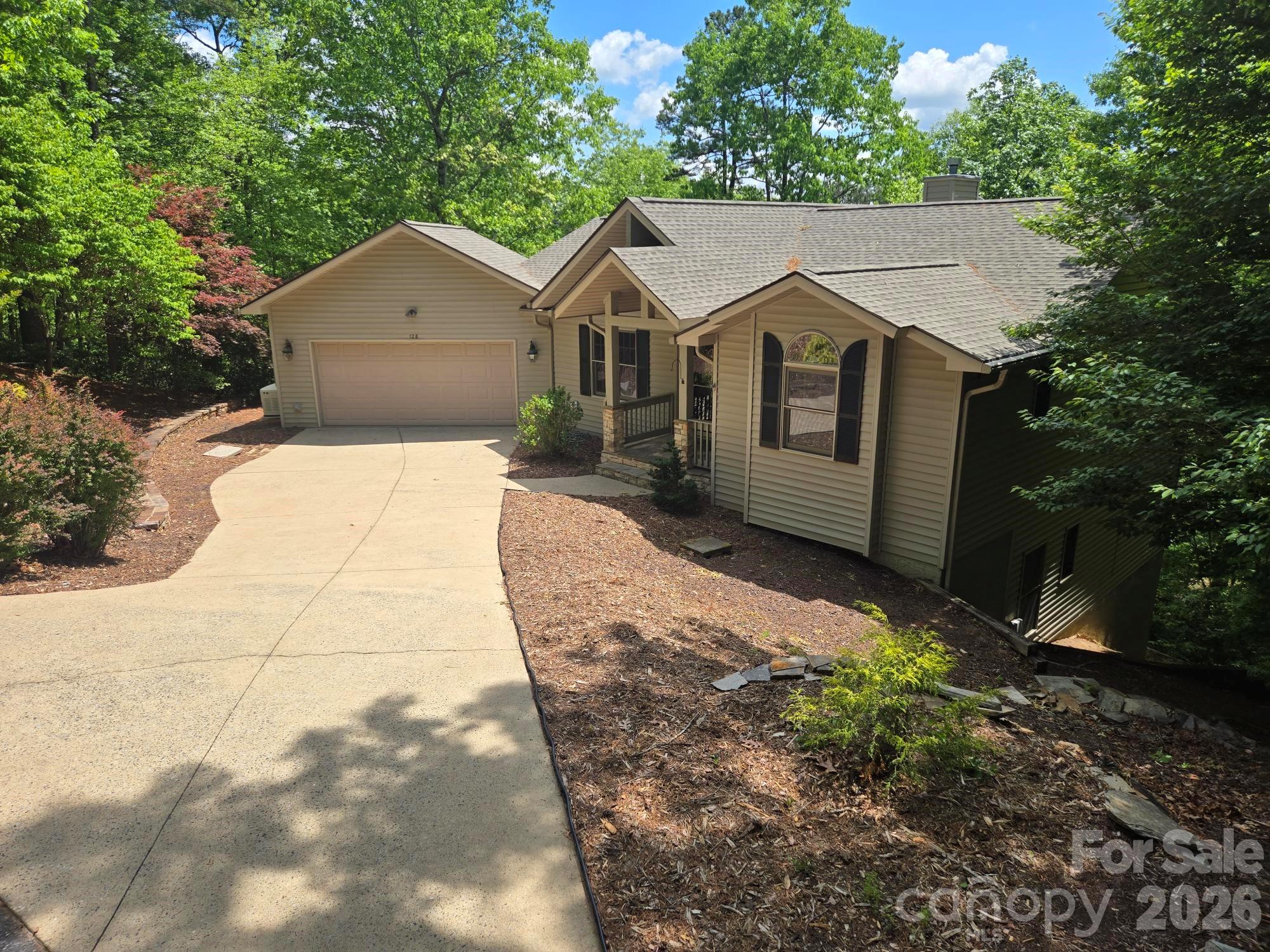 128 Sullivan Lane — photo