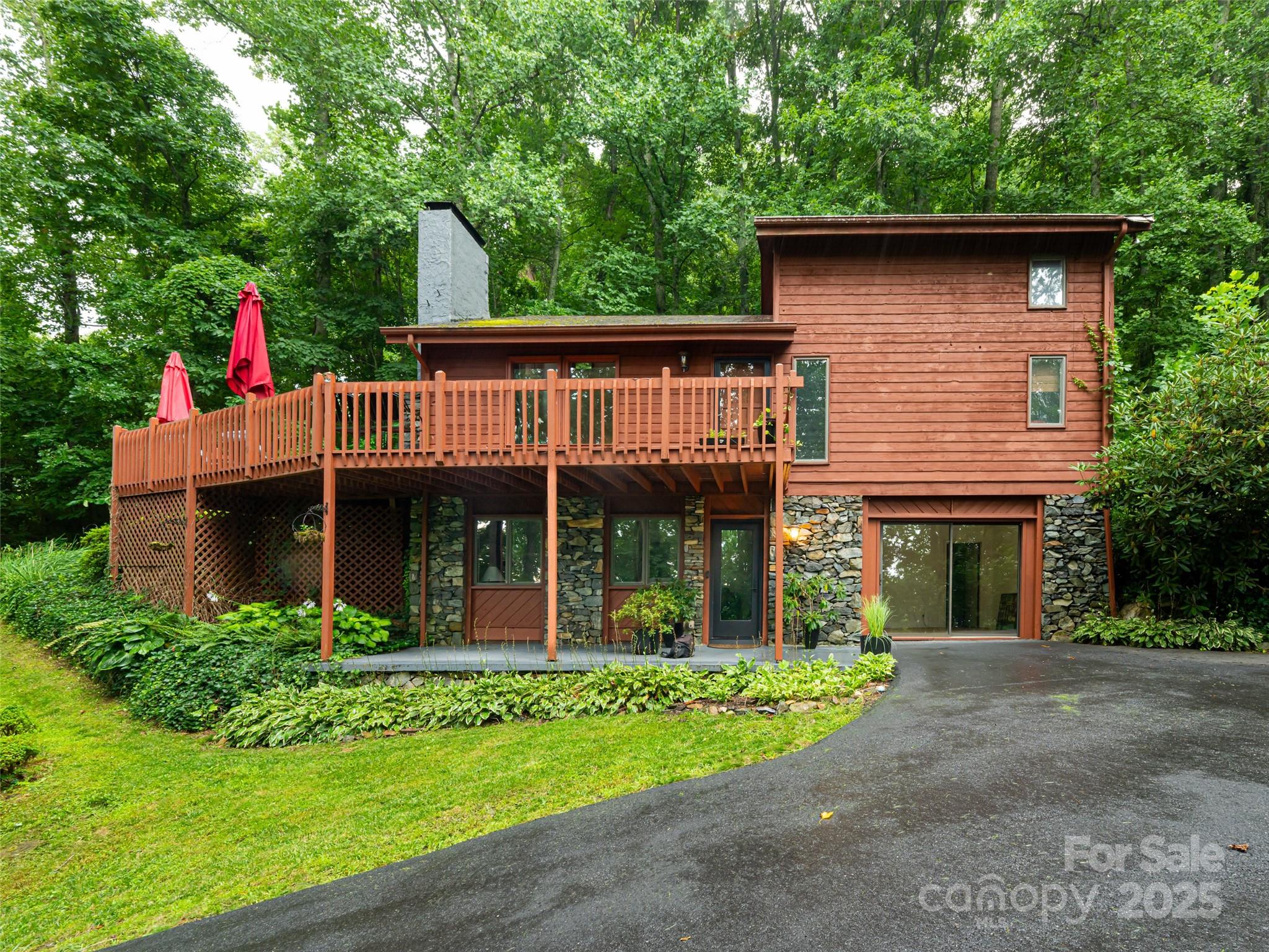 193 Rhododendron Drive — photo