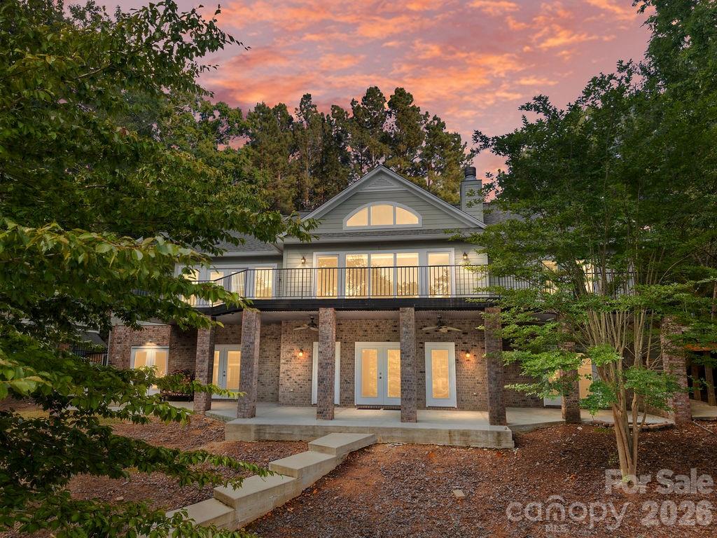 338 Plantation Way — photo