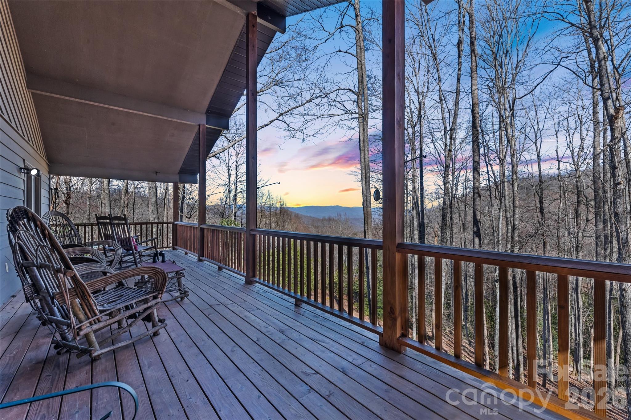 831 Forest Run Road — photo