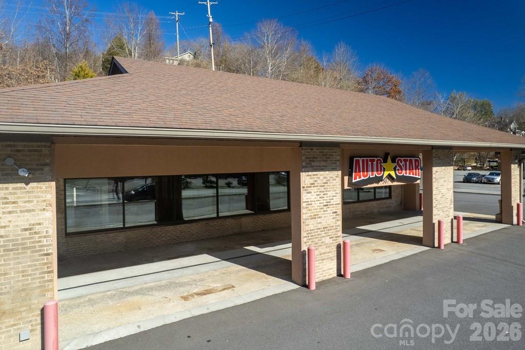 307 E Main Street, Sylva, NC 28779 — photo 2