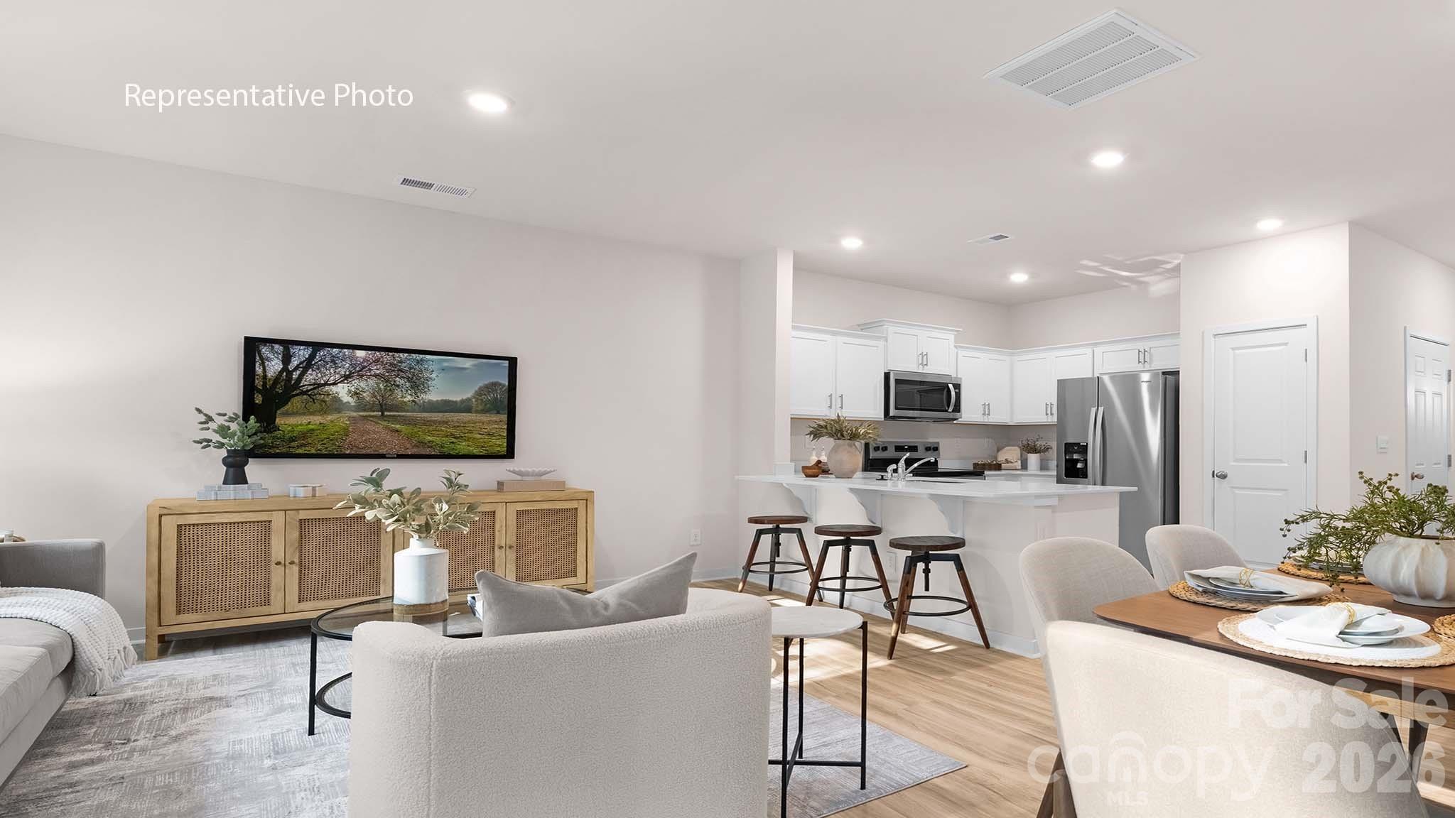 107 Parmiter Way B — photo