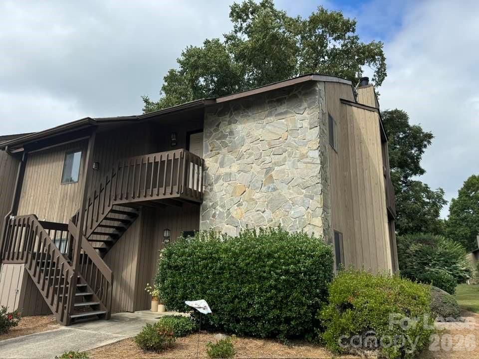 722 Mallard Head Lane 722 — photo