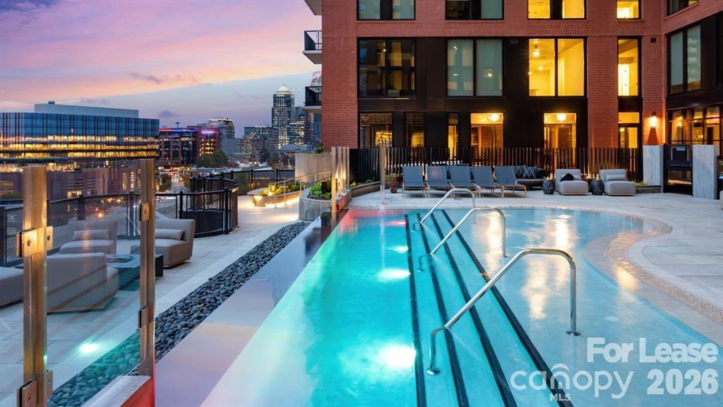 124 E Kingston Avenue C1-B — photo