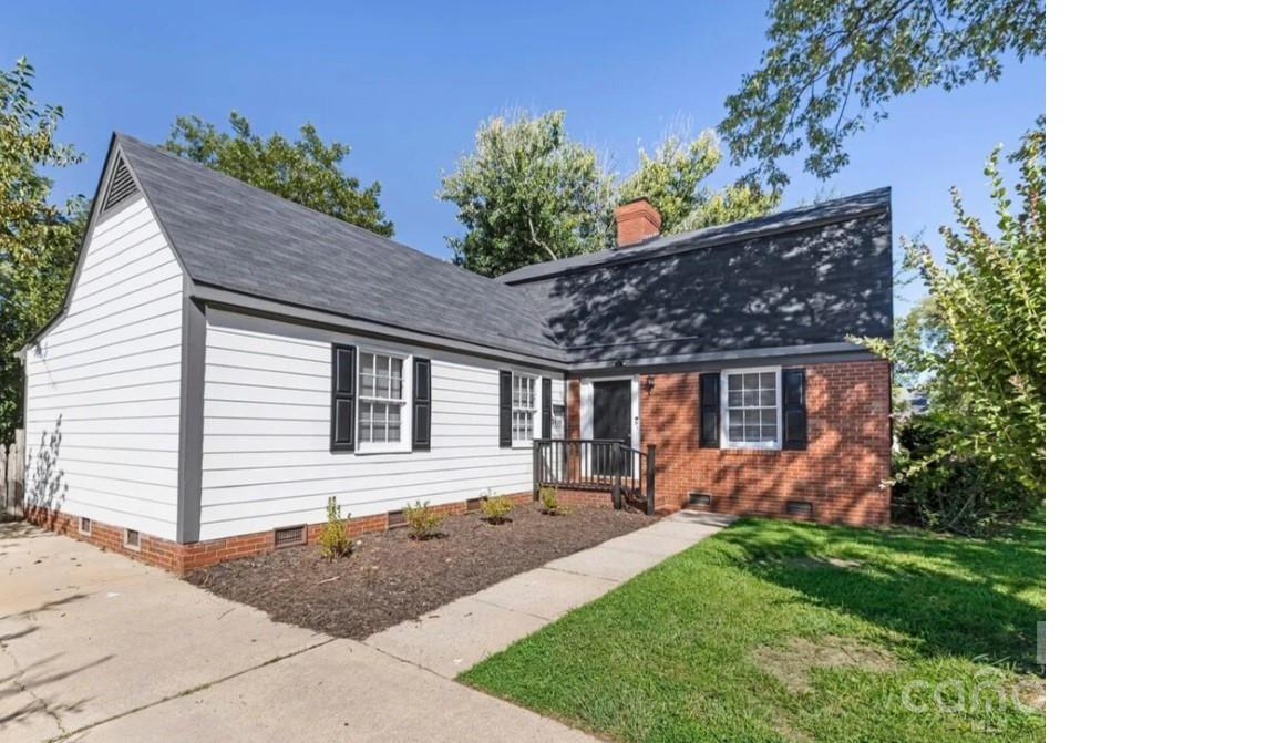 3909 Woodbriar Trail — photo