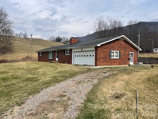 325 Tater Hill Road — photo