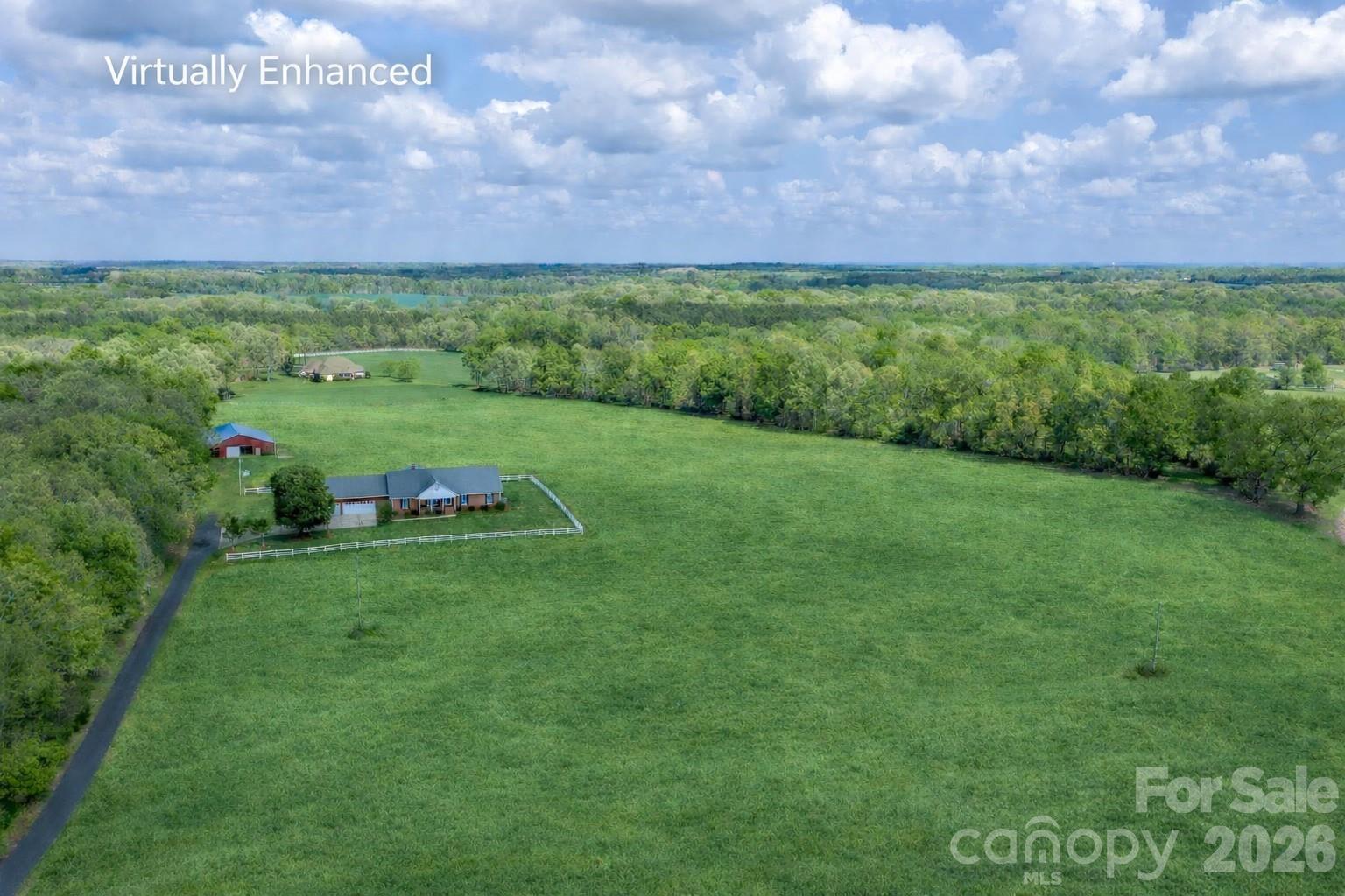 824 N Forest Hills School Road — photo