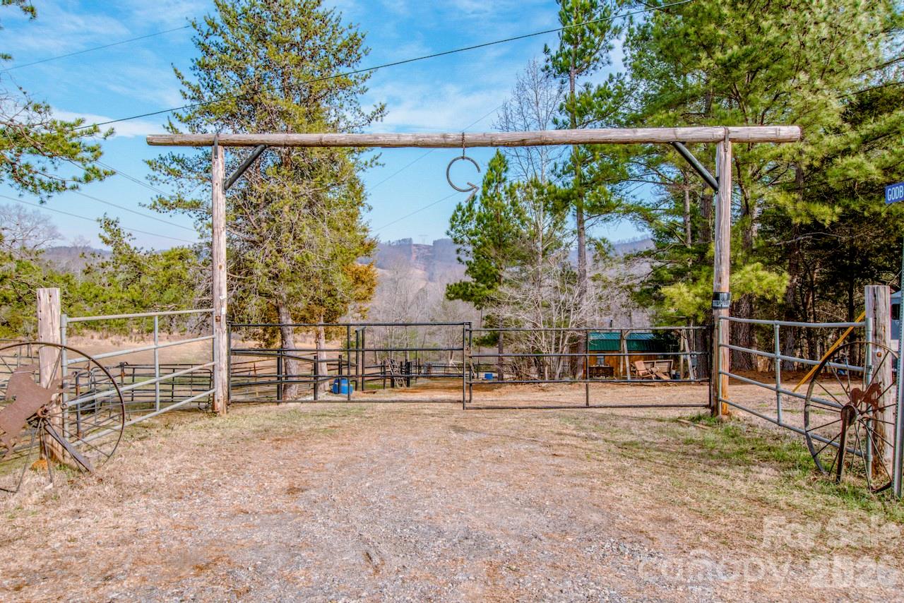 508 Liles Lane — photo