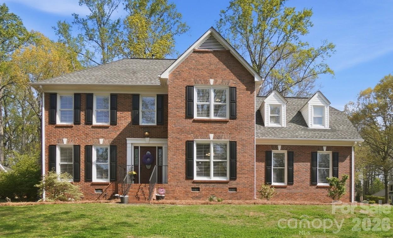 4218 Patriots Way — photo