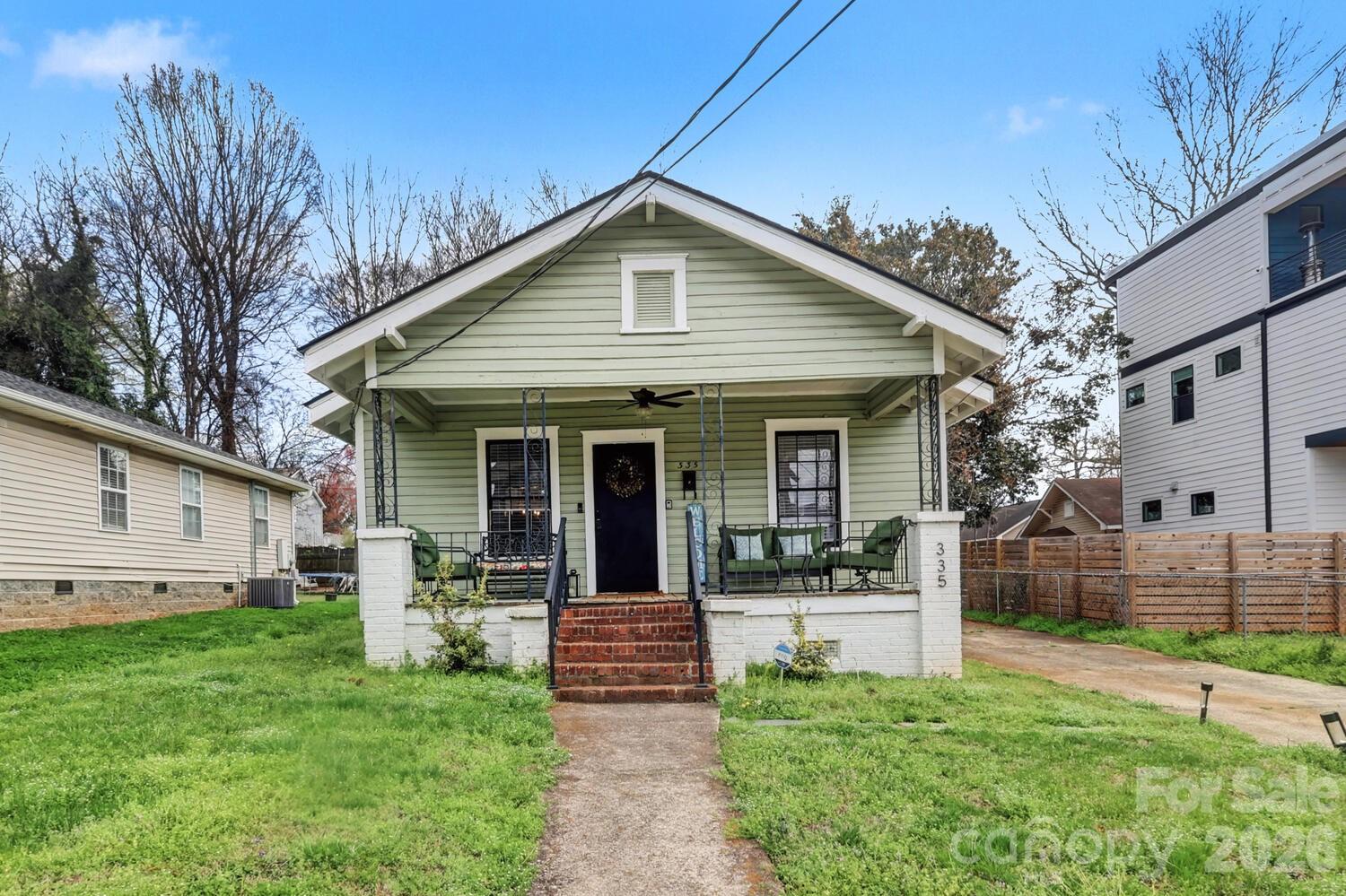 335 S Torrence Street — photo